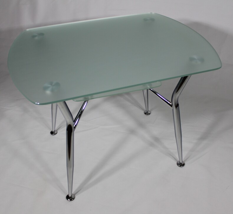 Кухонный стол из стекла Квадро 32 матовый (1100х600)